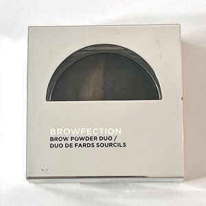 European Wax Center Browfection Brow Powder Duo  in Tawny/Ebony (Dark)